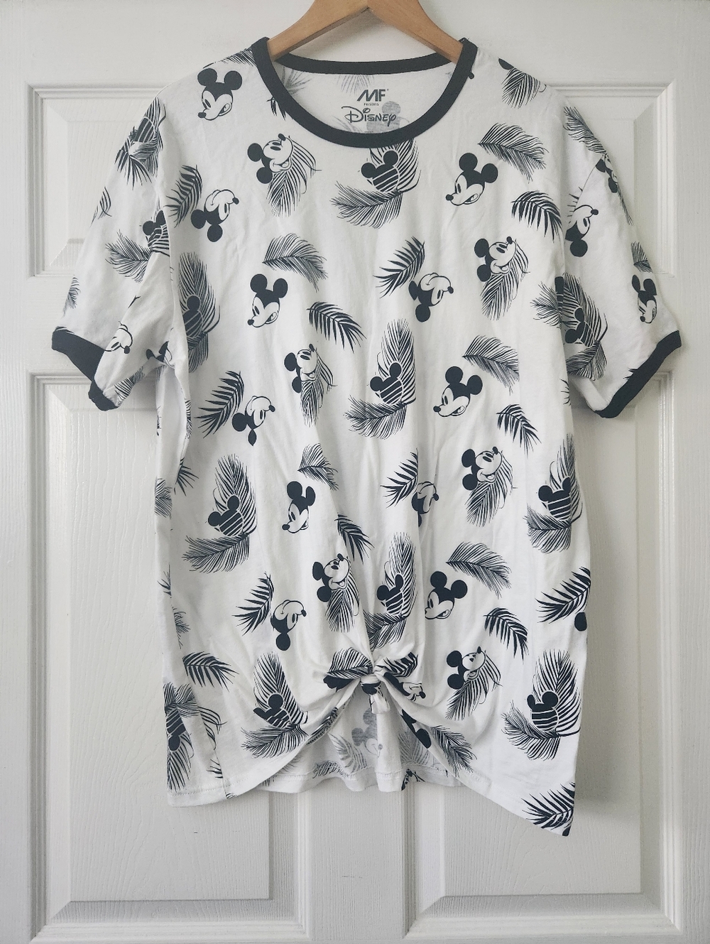 Disney White Tee with Black Mickey & Palm Print - Women's 2X